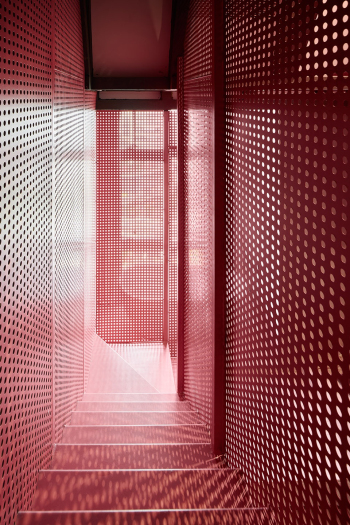 鄭州幔山精品酒店裝修設(shè)計公司案例(圖6) 鄭州幔山精品酒店裝修設(shè)計公司案例(圖6)