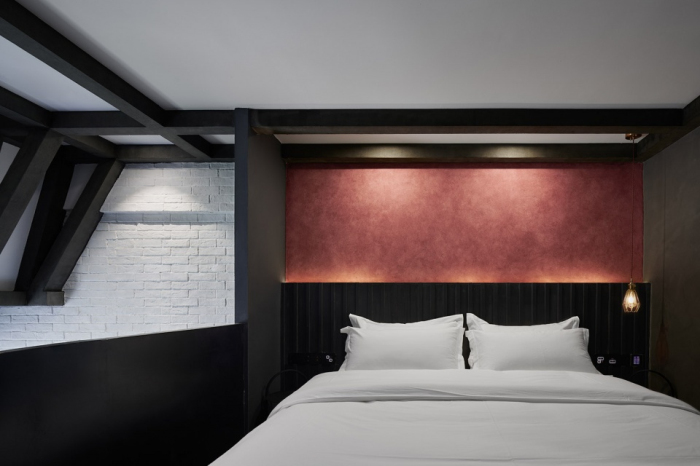 鄭州幔山精品酒店裝修設(shè)計公司案例(圖10) 鄭州幔山精品酒店裝修設(shè)計公司案例(圖10)