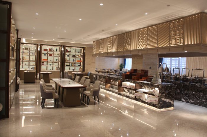 四星級(jí)平輿開(kāi)元大酒店裝修實(shí)景圖(圖8) 四星級(jí)平輿開(kāi)元大酒店裝修實(shí)景圖(圖8)