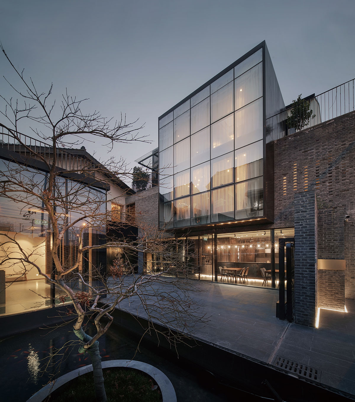 1529907504628796.jpg 上海渝舍印象度假酒店裝修設(shè)計公司案例(圖1)