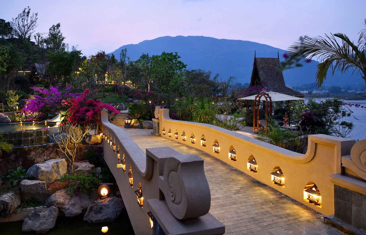 1590395168749522.jpg 景觀橋_調(diào)整大小.jpg