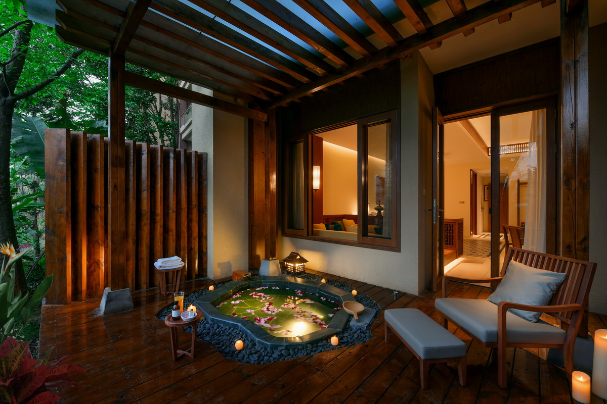 1590394735115342.jpg 一層客房泡池_調(diào)整大小.JPG