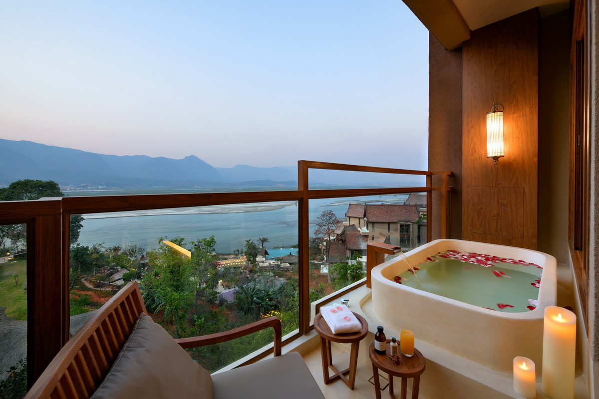 1590394879874254.jpg 標(biāo)間泡池_調(diào)整大小.JPG