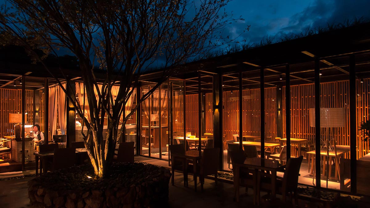 酒店裝修公司慢屋·極目度假酒店設(shè)計案例(圖4)