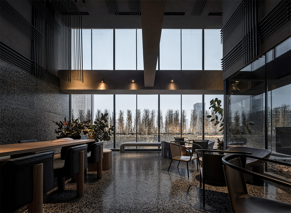 鬧中取靜的沈陽谷奈酒店裝修設(shè)計方案(圖3) 鬧中取靜的沈陽谷奈酒店裝修設(shè)計方案(圖3)