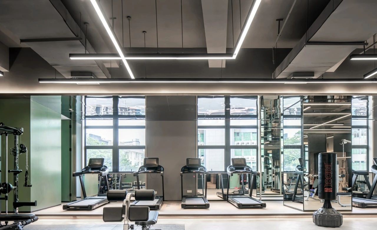 英威斯頓城市精品酒店裝修設(shè)計方案(圖9)