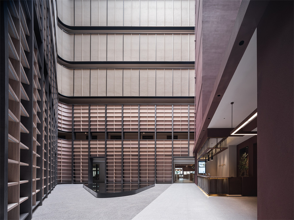 與書屋融合的亞朵 S 酒店裝修設(shè)計(jì)案例(圖2) 與書屋融合的亞朵 S 酒店裝修設(shè)計(jì)案例(圖2)