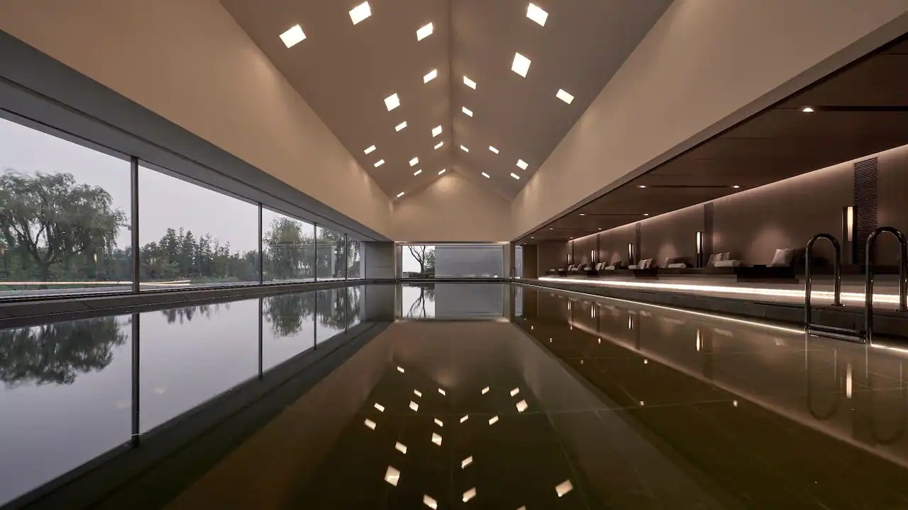 烏鎮(zhèn)阿麗拉極簡東方美學(xué)度假酒店裝修設(shè)計(jì)案例(圖2)