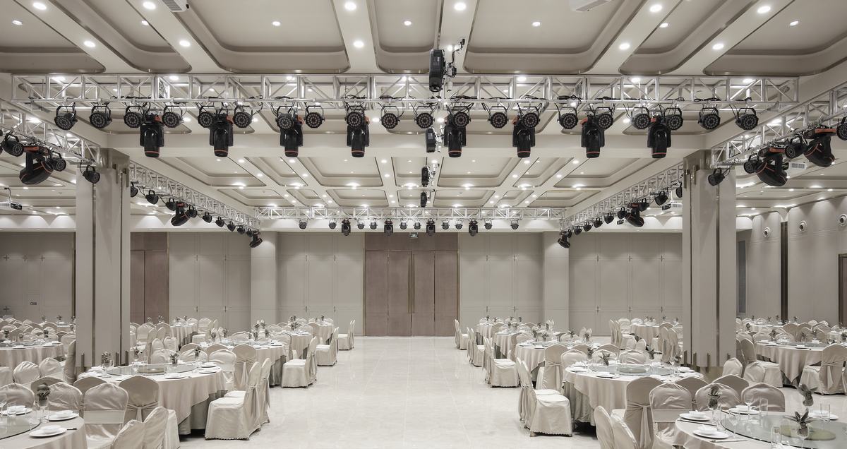 周口婚宴酒店裝修設(shè)計案例(圖5) 2-211009151Z5325.jpg