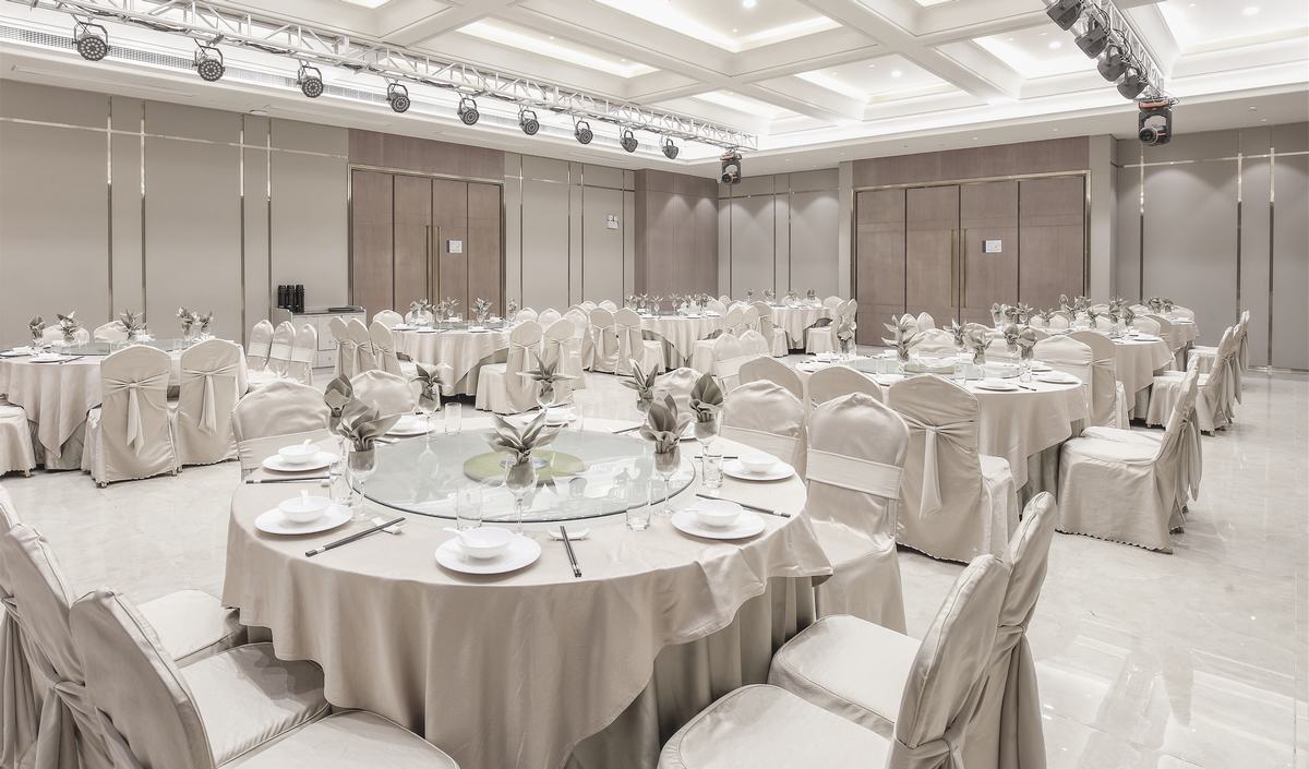 周口婚宴酒店裝修設(shè)計案例(圖6) 2-211009151Z5530.jpg