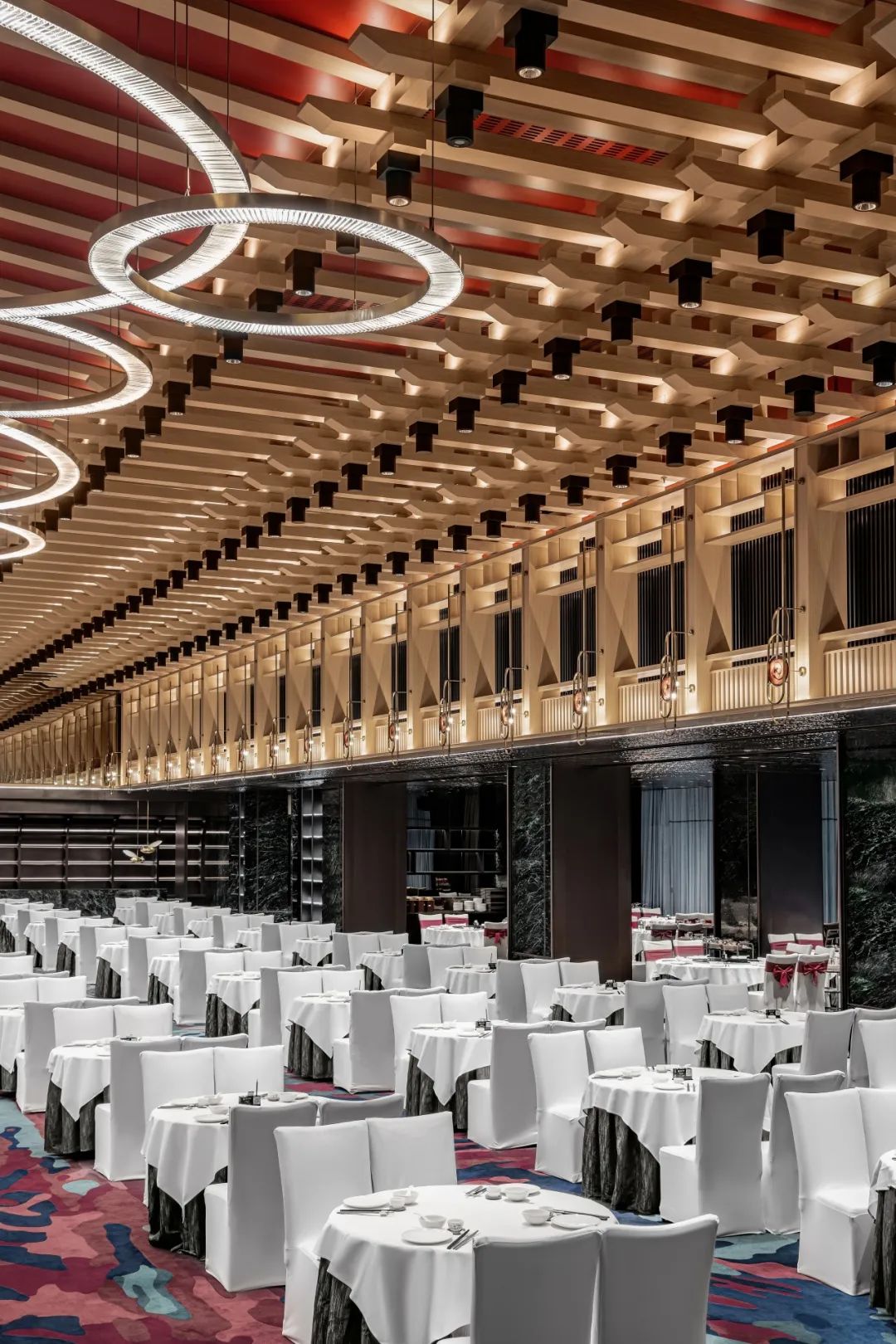 鄭州酒店裝修推薦大型酒樓翻新改造設(shè)計案例(圖5) 640 (8).jpg