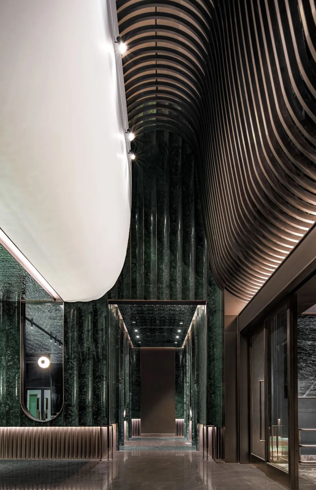 鄭州酒店裝修推薦大型酒樓翻新改造設(shè)計案例(圖14) 640.jpg