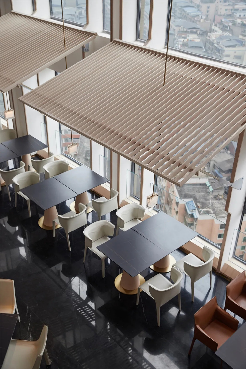 13000平成都四季云庭精品酒店裝修設(shè)計(jì)案例(圖4) 8211828_PIC11.jpg