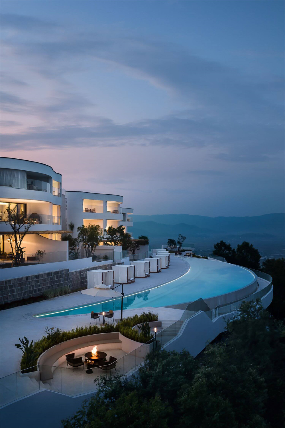 云南半山溫泉酒店裝修設(shè)計(jì)方案(圖2) 10524858_vsszan85676190442404.jpg