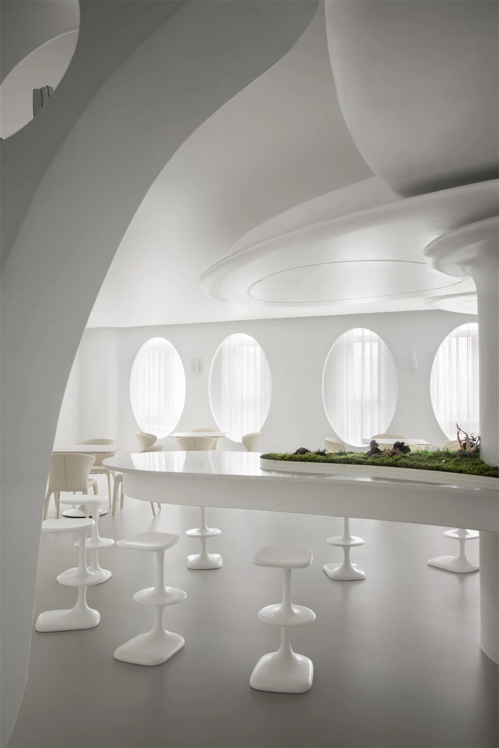 未來科技感極強(qiáng)的WL酒店裝修設(shè)計(jì)案例(圖9) 微信圖片_20230808145837_2.jpg