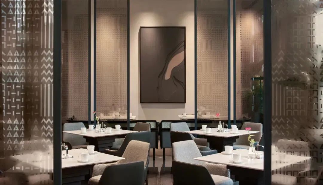 當(dāng)代東方美學(xué)鑒湖云舍酒店裝修設(shè)計案例(圖11) 640 (22).jpg