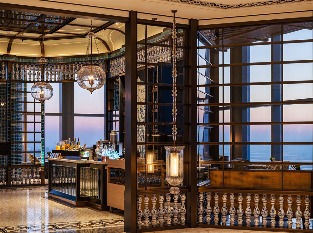 哈爾濱麗思卡爾頓五星級酒店餐廳裝修設(shè)計方案(圖2) 10739908_vsszan40075070445132.jpg