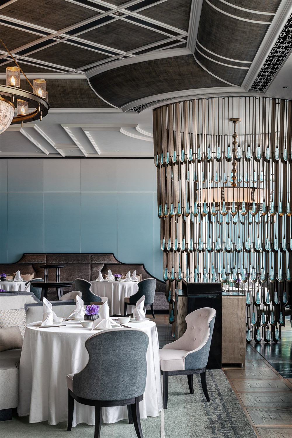 哈爾濱麗思卡爾頓五星級酒店餐廳裝修設(shè)計方案(圖11) 10739928_vsszan400750704451322.jpg