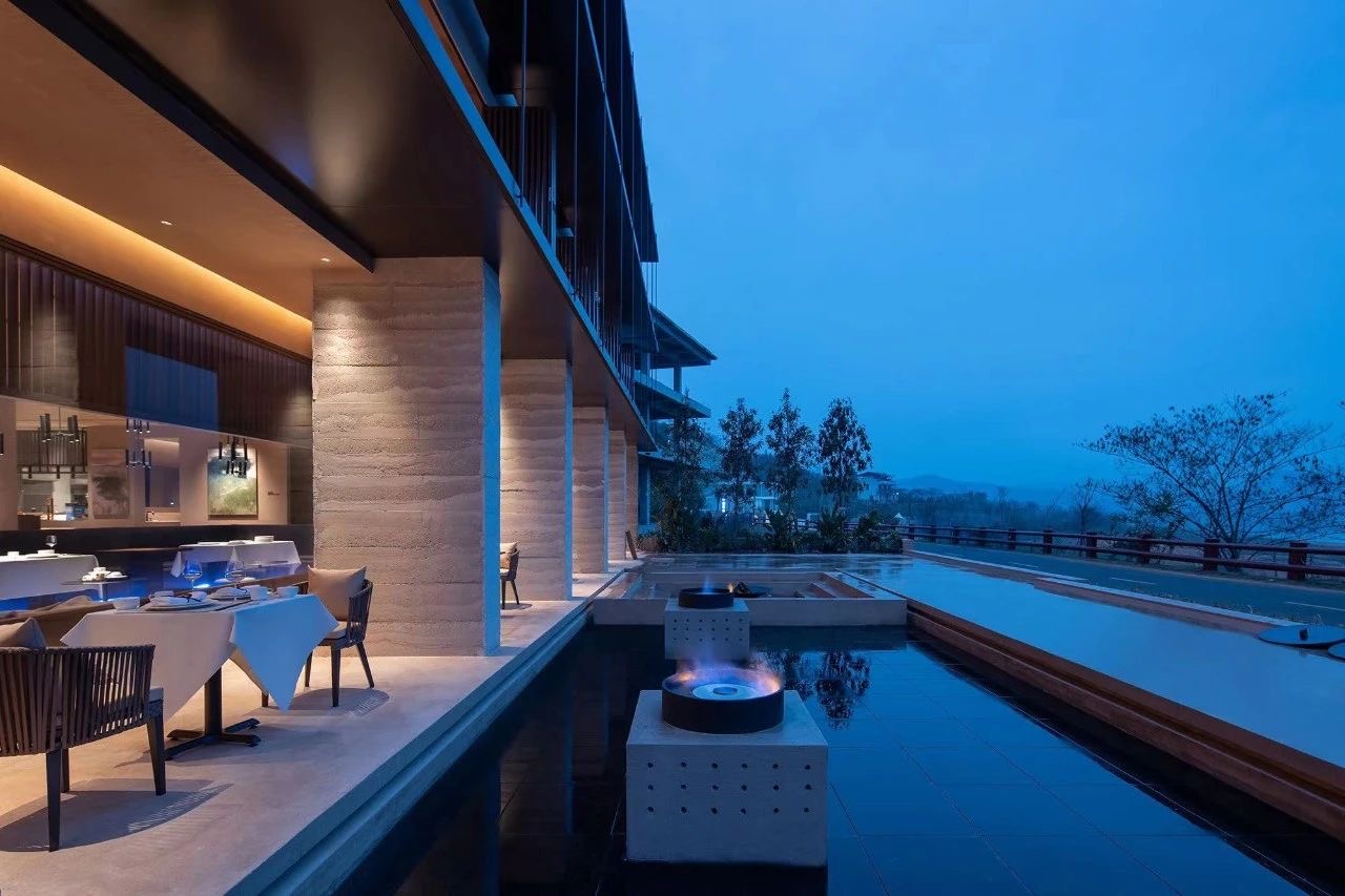 東江湖侘寂風(fēng)城市度假酒店裝修設(shè)計(jì)方案(圖2) 2023-09-27 103832.jpg