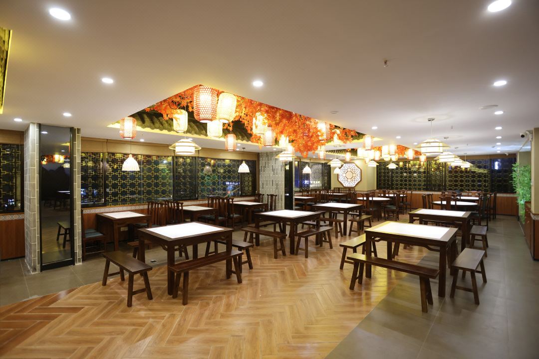 深圳秋果連鎖精品酒店裝修設(shè)計(jì)(圖5) 1mc3s12000ca5fvwyA791_W_1080_808_R5_D.jpg