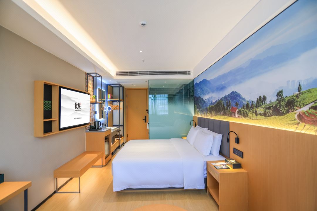 深圳秋果連鎖精品酒店裝修設(shè)計(jì)(圖8) 1mc3b12000ca4pp3o80C0_W_1080_808_R5_D.jpg