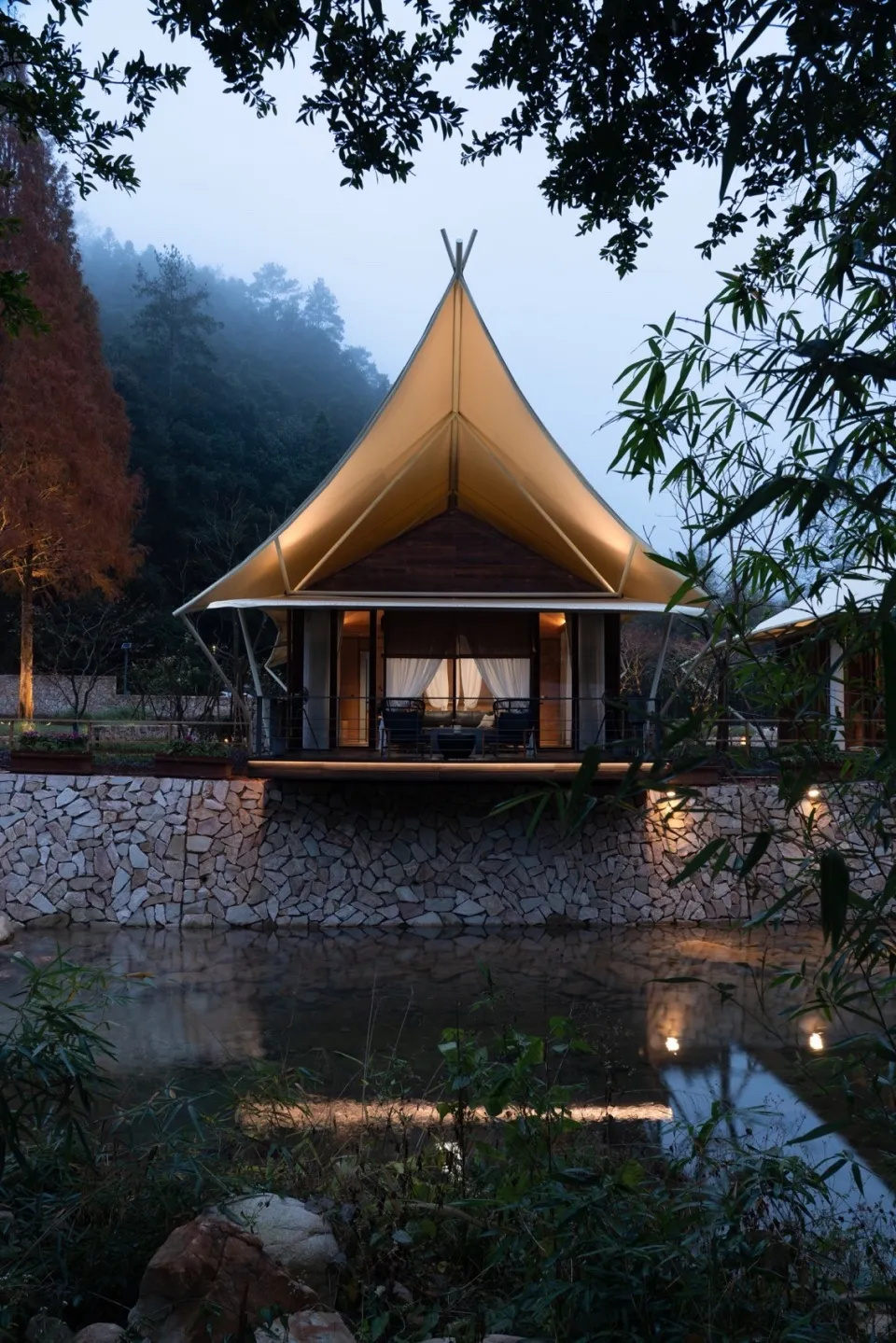 精品野奢養(yǎng)生度假 二都國家森林帳篷酒店裝修設(shè)計(圖5) 640_wx_fmt=jpeg&from=appmsg&tp=webp&wxfrom=5&wx_lazy=1&wx_co=1 (7).jpg