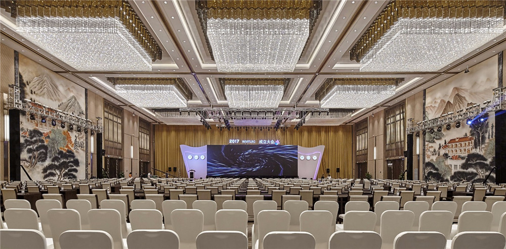 遵義格蘭云天五星級(jí)酒店宴會(huì)廳設(shè)計(jì)裝修方案