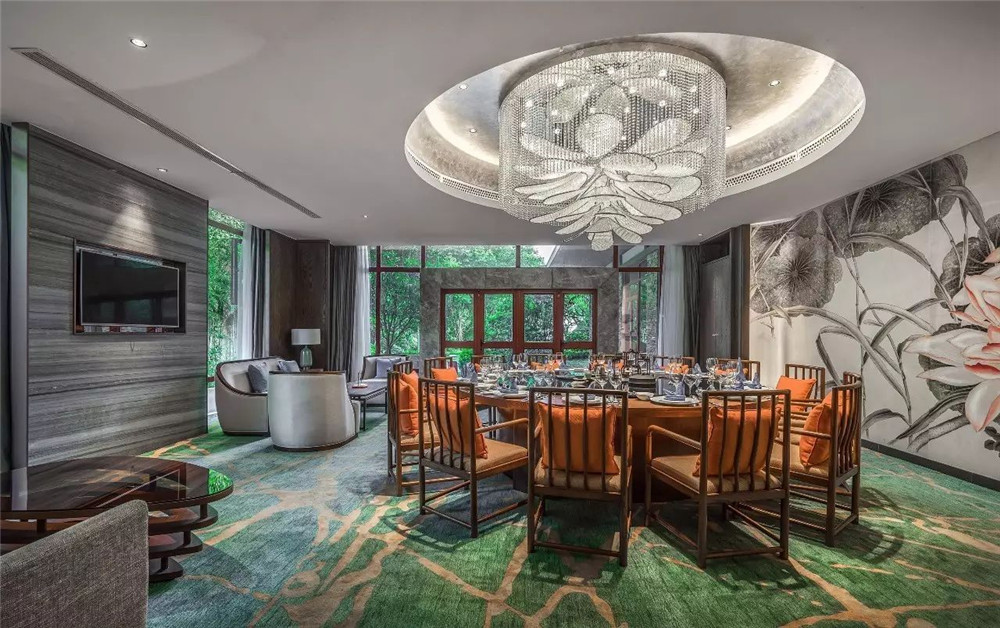 岳陽君瀾中式奢華度假酒店餐廳包房設計裝修實景圖