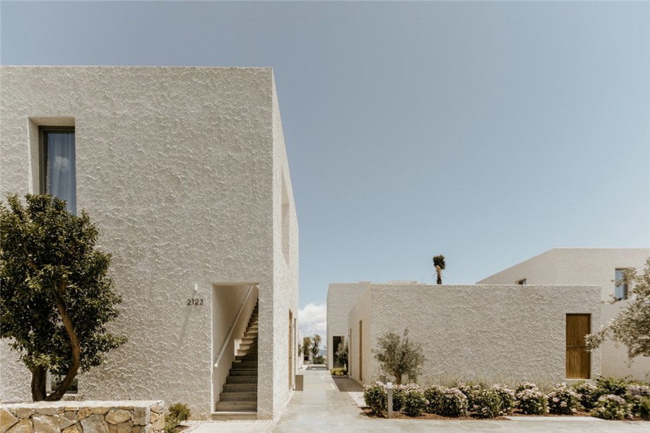 純白系高級簡約風精品度假酒店裝修設計案例