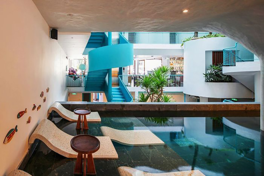 越南蒂芙尼藍酒店裝修設計案例(圖10)